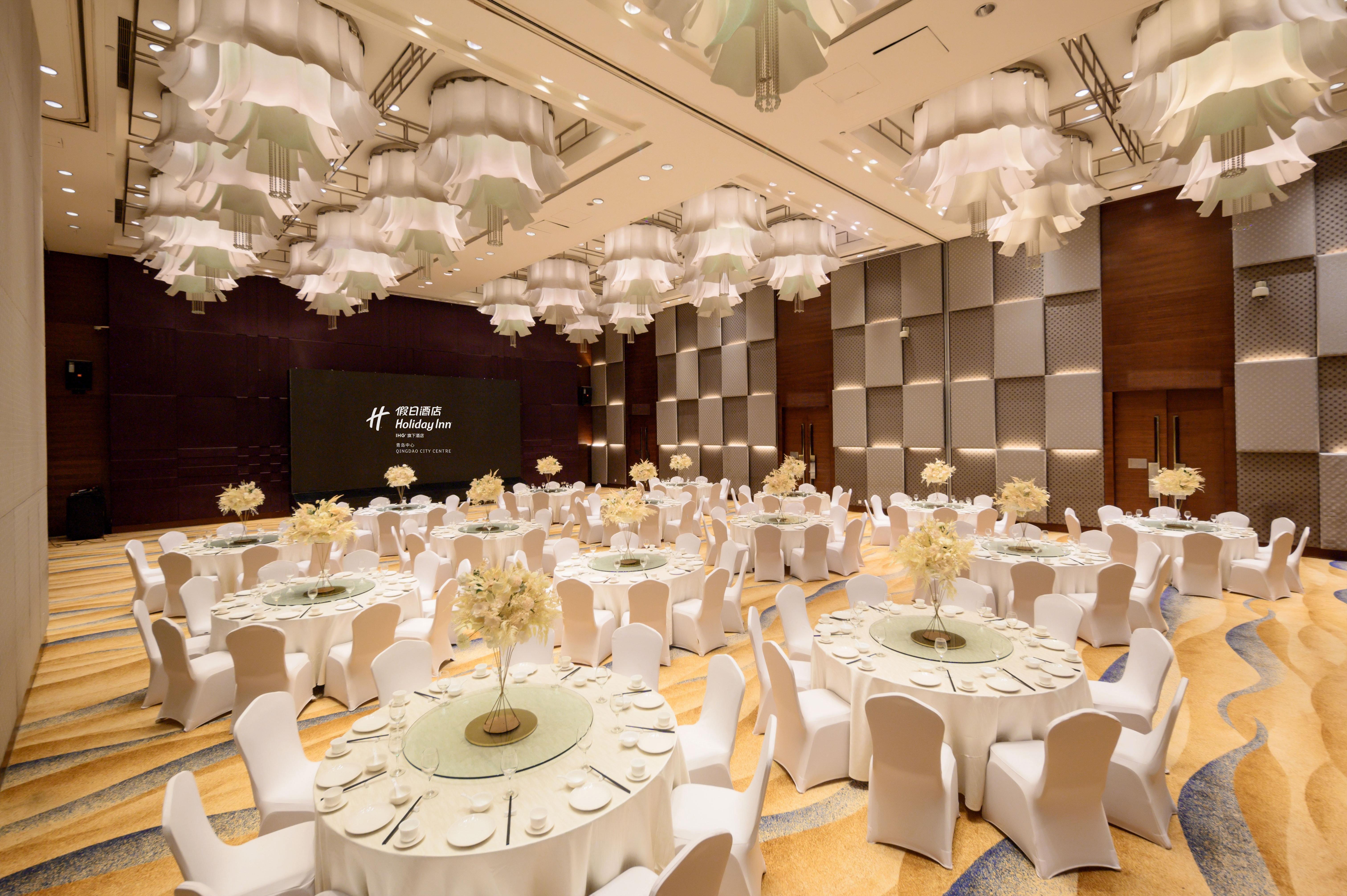 Holiday Inn Qingdao City Center By Ihg - May 4Th Square Esterno foto