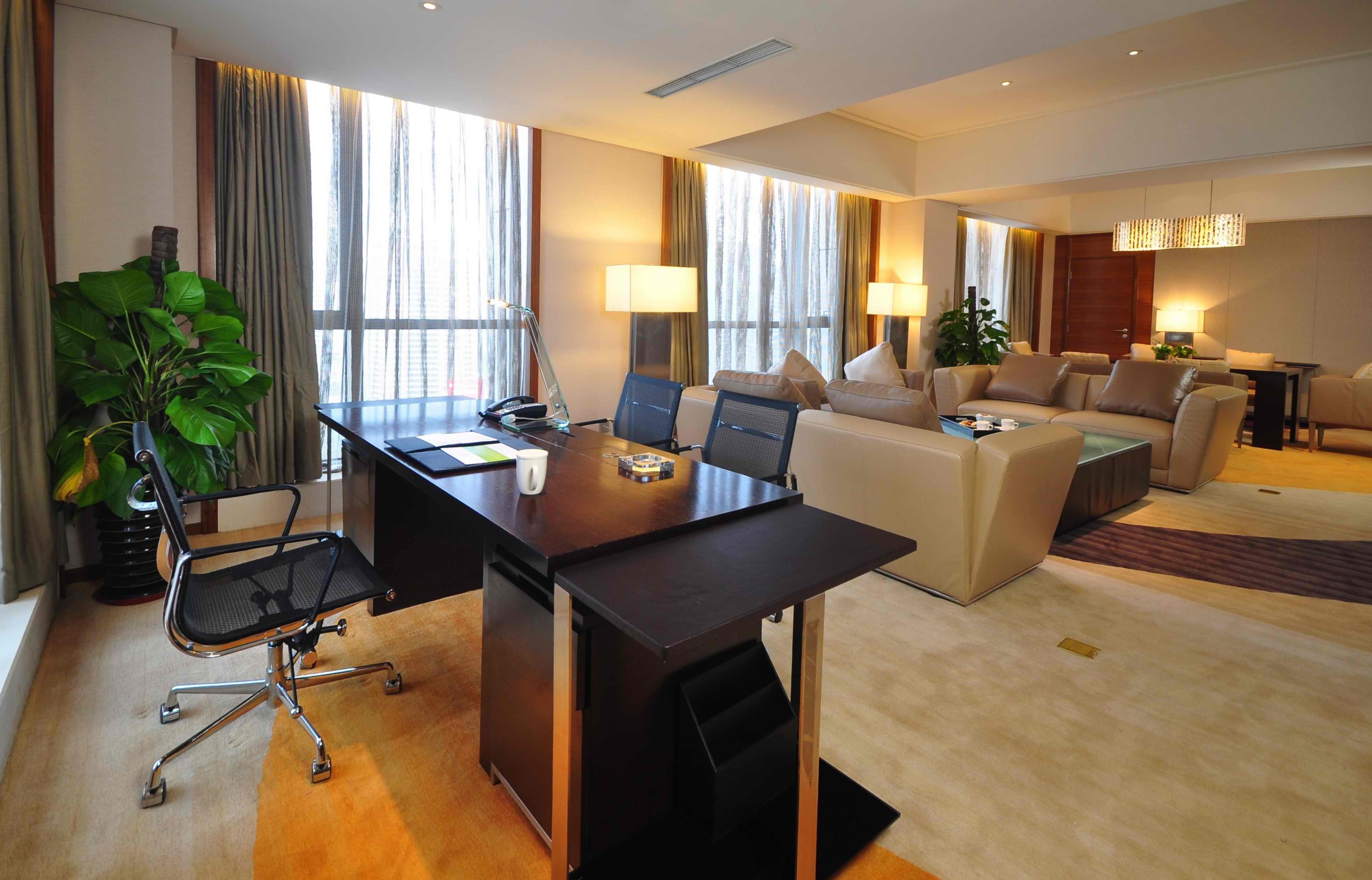 Holiday Inn Qingdao City Center By Ihg - May 4Th Square Esterno foto