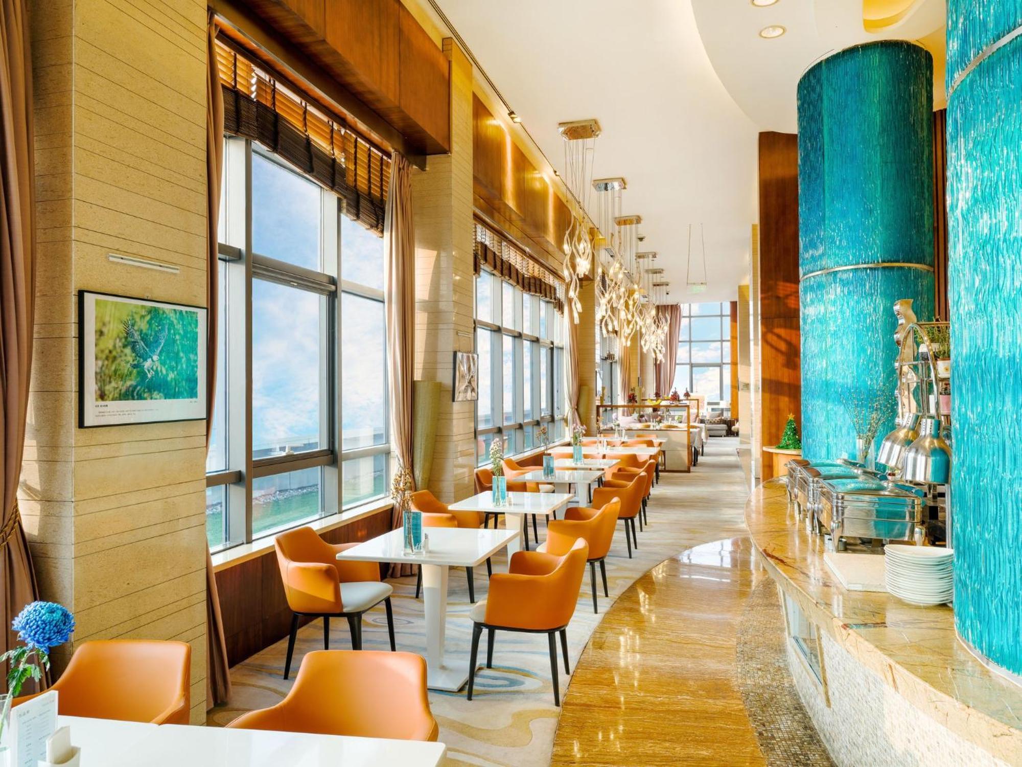 Holiday Inn Qingdao City Center By Ihg - May 4Th Square Esterno foto