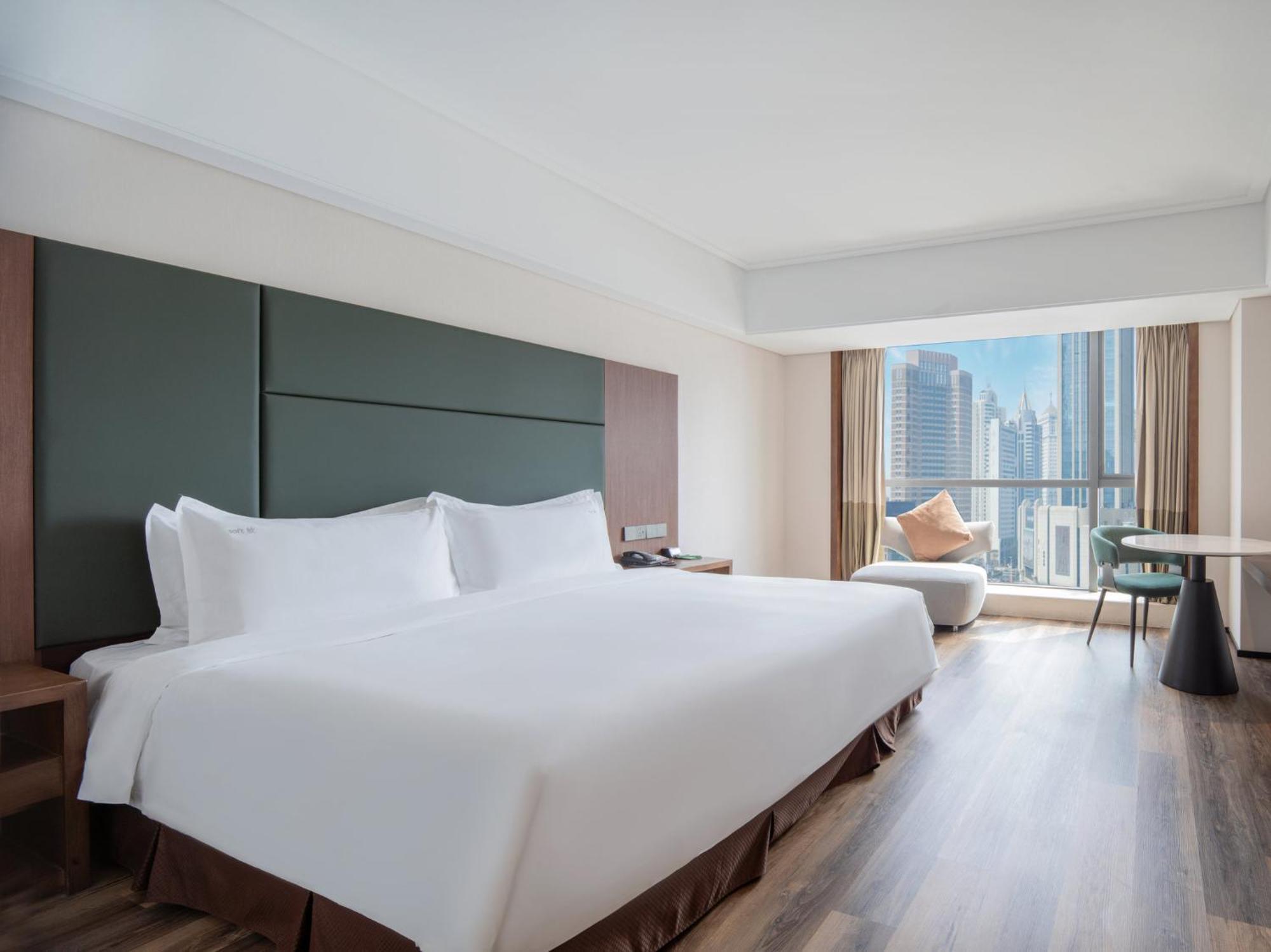 Holiday Inn Qingdao City Center By Ihg - May 4Th Square Esterno foto