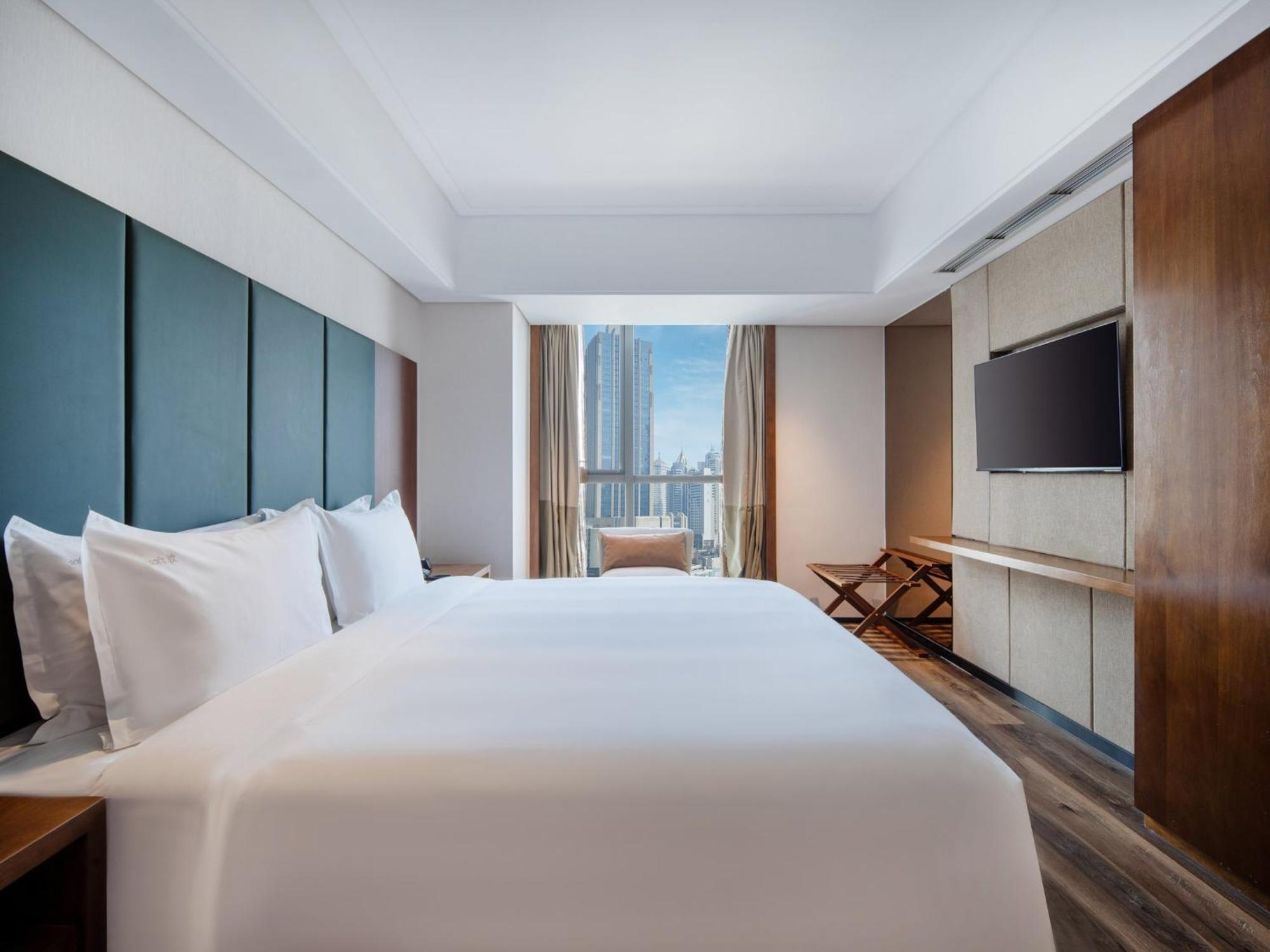 Holiday Inn Qingdao City Center By Ihg - May 4Th Square Esterno foto