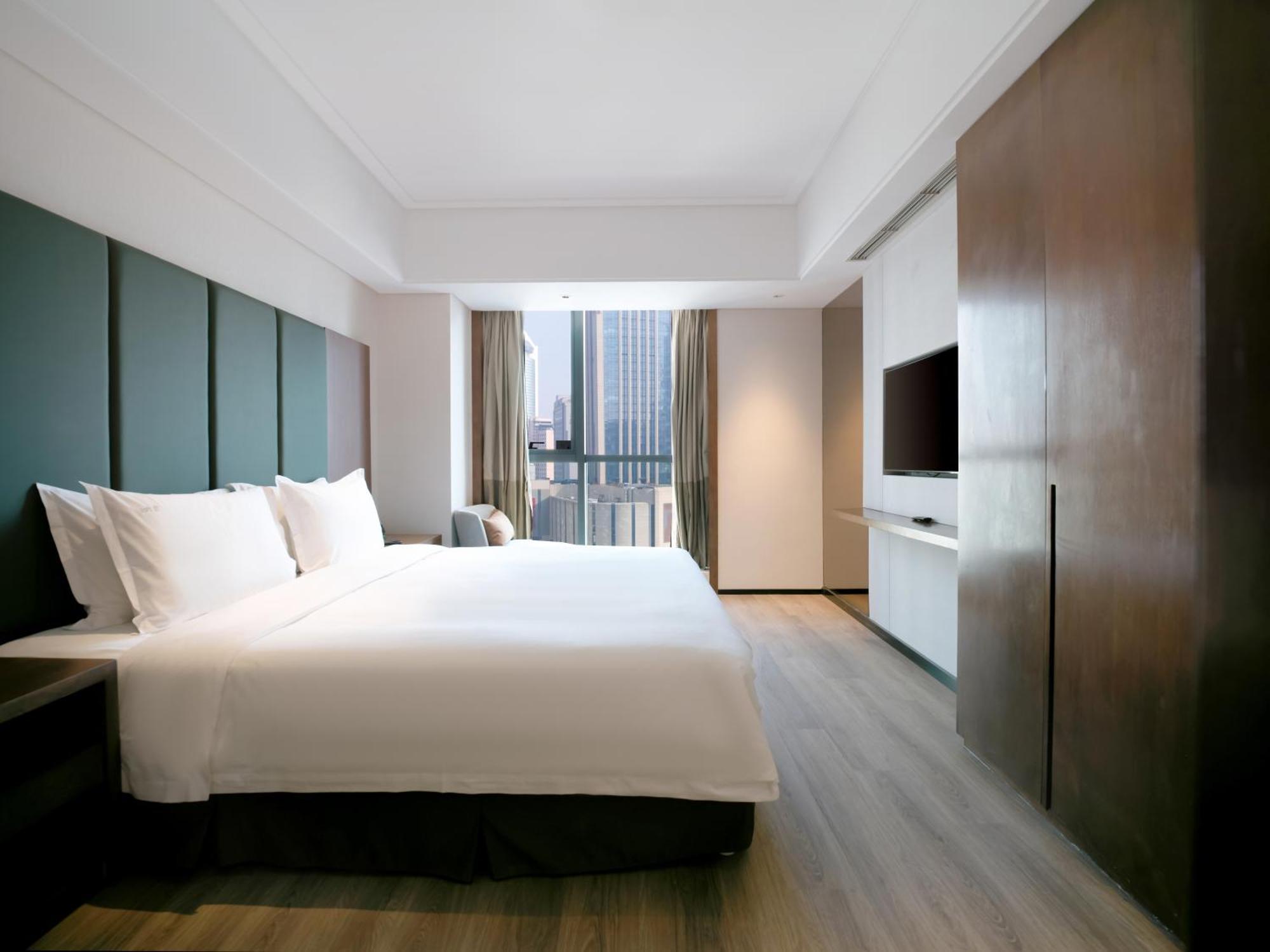 Holiday Inn Qingdao City Center By Ihg - May 4Th Square Esterno foto